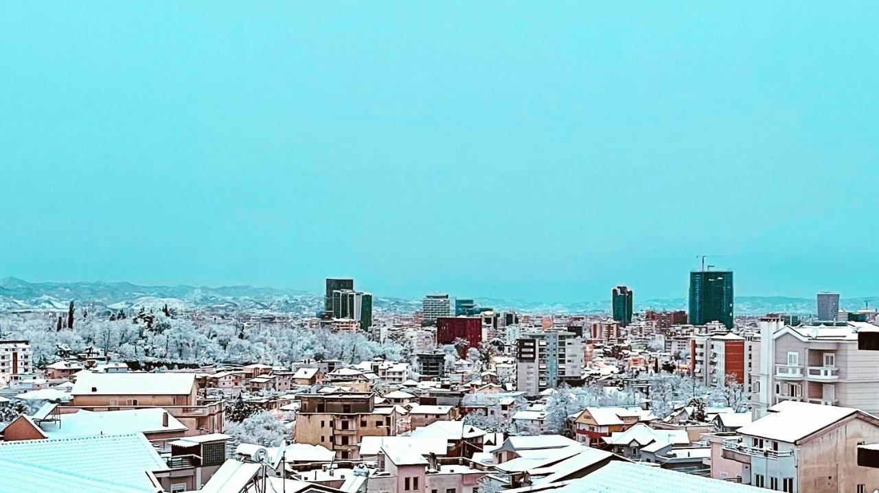 Hotel Drinos Tirana Bagian luar foto